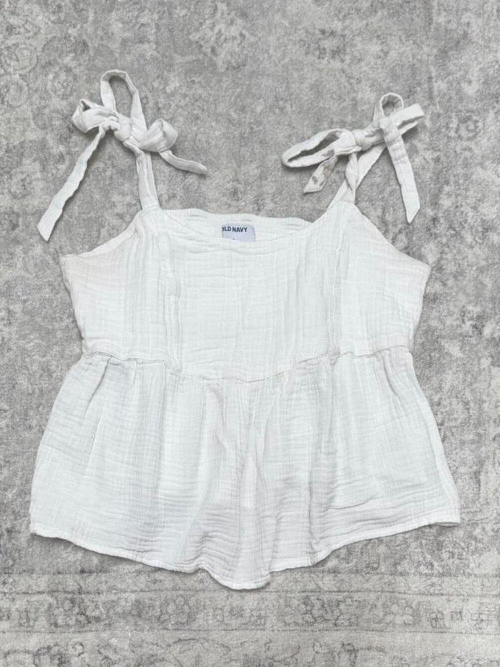 Old Navy tie shoulder cami blouse tank top